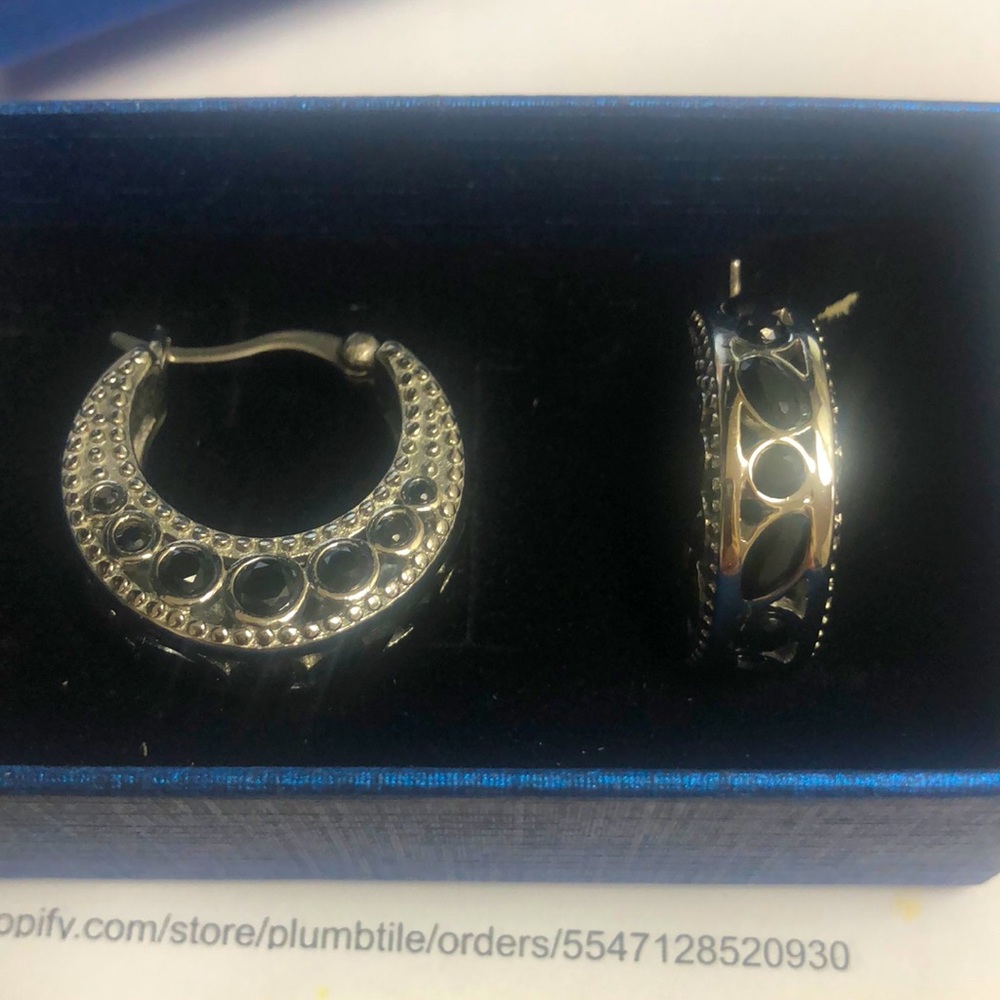 Never worn amazing Austrian black crystal in stainless steel